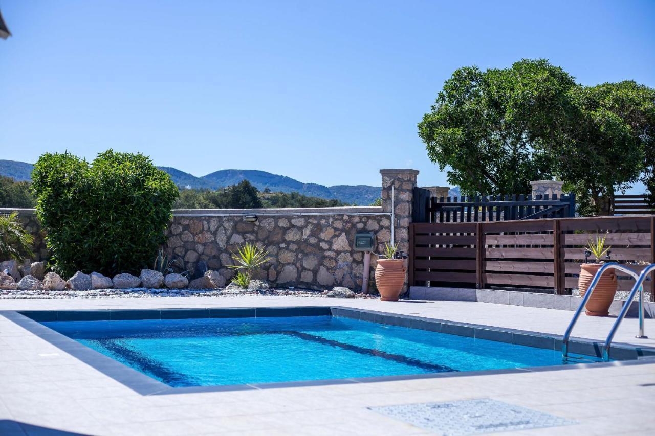 Alnika Villa Lachaniá